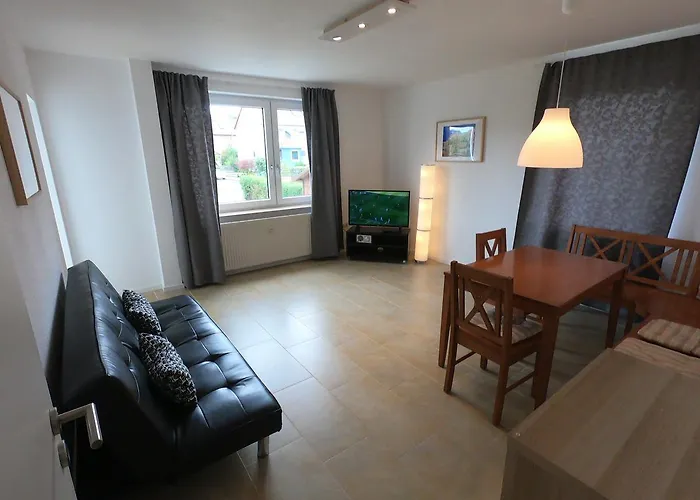 Bs Living Ap Am Zoo *